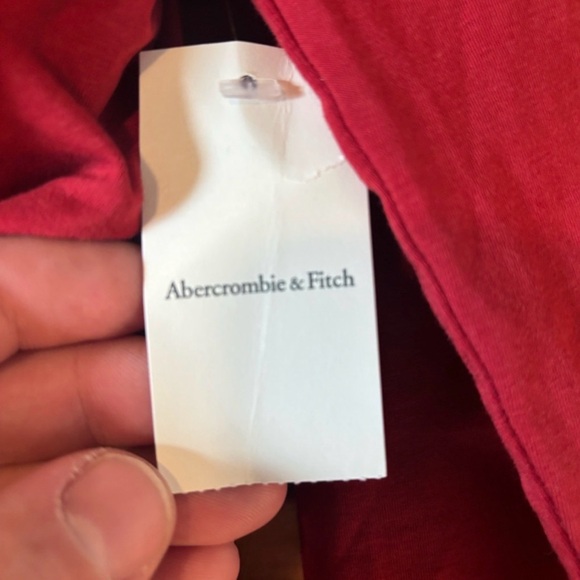 Abercrombie & Fitch Red Modal-Blend Top NWT - Picture 2 of 6